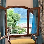 Ξενοδοχείο με διαμερίσματα Reginaldo's 4*