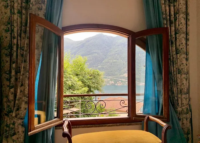 Reginaldo's Aparthotel 4*